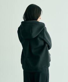 YECCA VECCA 中綿×カットボンディングZIPフーディー