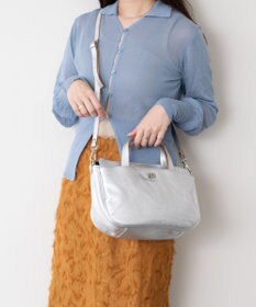 INTER-CHAUSSURES 【RIPANI】シャインシルバーレザー2WAYバッグ