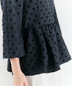 #Newans 【洗濯機可】ジャガ―ドドットペプラムブラウス