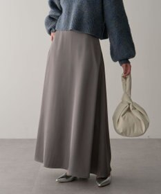 Green Parks ・Ｐｅｔｉｔ　Ｆｌｅｕｒ　サテンフレアスカート