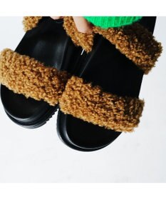 MODE ET JACOMO <carino>エコファーもこもこサンダル