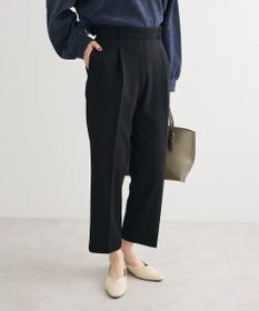 Green Parks きれいシルエットパンツ（テーパード）