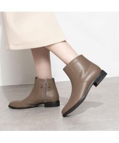 ing <ing>【撥水革】ベルトデザインフラットショートブーツ