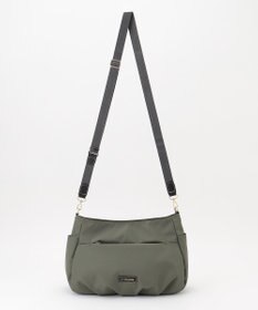 LA BAGAGERIE ポリエステルキャンバス　タックショルダー