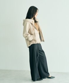 YECCA VECCA 中綿×カットボンディングZIPフーディー