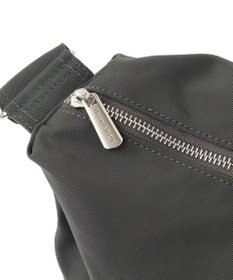 Maison de FLEUR ファスナーショルダーバッグ