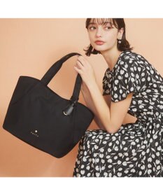 TOCCA 【撥水・A4サイズ対応】BLOOMING BUD NYLONBAG ナイロンバッグ