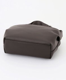 Y'SACCS シルキーリュクスショルダーバッグ