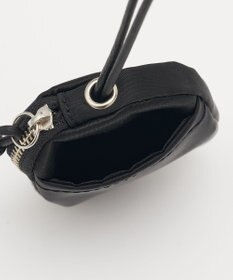 russet クラウズナイロンネックポーチ(Z-232)