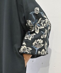 muuc 〈遠州織物の工場で織られた上質なコットン生地〉モクレン刺繍 ノーカラー ワイドシルエット コート（セットアップ可能）