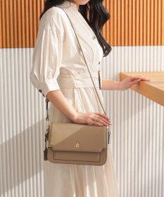 ACE BAGS & LUGGAGE Jewelna Rose レヴィー ショルダーバッグ 11934 ジュエルナローズ