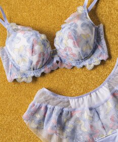 AMPHI ブラジャー ふっくらまる胸キープ 脇高設計 脇・背中スッキリ【Hold Day Bra】 BYJ311 アンフィ／ワコール