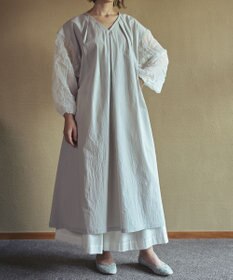 muuc キャッチ袖ワンピース〈日本製〉〈上品な透け感〉〈ベルト付きでAラインも〉〈体型カバー・フリーサイズ〉〈モードな異素材・オーガニックコットン使用〉