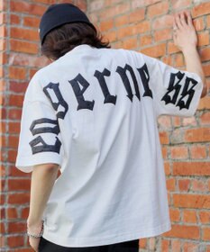 WEGO 【ユニセックス着用ITEM/MLサイズ展開】アクセ付きストレートライングラフィックT（SS）