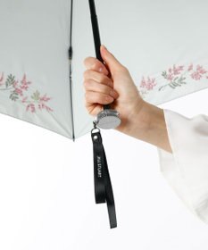 AURORA JILL STUART（ジル スチュアート）ミモザ刺しゅう晴雨兼用傘(折りたたみ傘)