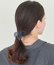 Phoebe マーブルハートバンスクリップ　ブラック