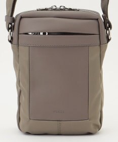 Y'SACCS ブロックモチーフポシェット