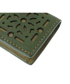 genten ダイヤカットワーク　小物入れ付ネックレス