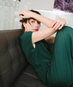 Tiaclasse 【2点セット・新色追加・洗える】クリスタルプリーツセットアップ