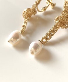 CASUMINO yui white ピアス