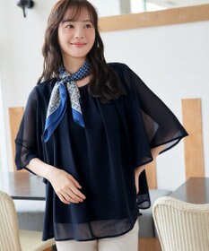 Tiaclasse シアーギャザーブラウス