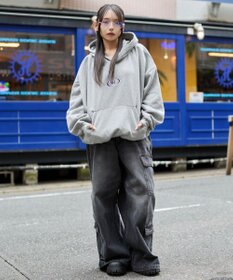 WEGO 【ユニセックス着用ITEM/裏起毛】バルーンクロップドグラフィックプルパーカー