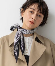 23区 スタンプ柄ダイヤ スカーフ ブラック系