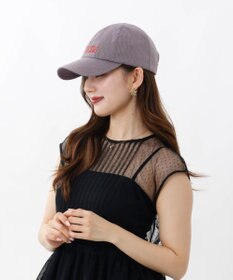 AURORA 【 ANNA SUI（アナ スイ）】ネコ耳ロゴ刺しゅうキャップ