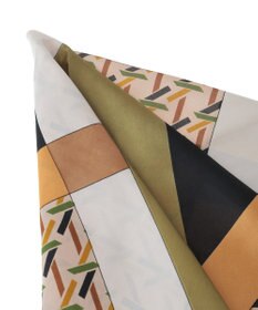 Green Parks ・ジオメトリーパターンスカーフ　７０×７０