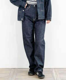 caqu modern classic テーパードデニムパンツ