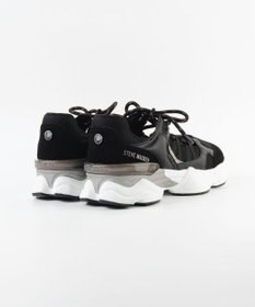 STEVE MADDEN SKYBOX ボリュームソールメタリックラインスニーカー