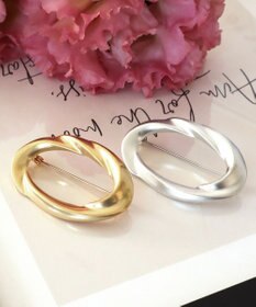 Tiaclasse マットメタルモチーフブローチ