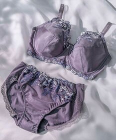 Wing Wing Lesiage 【5000シリーズ】 フルカップブラ 安定感のあるやさしいつけごこち PB5000 ウイング／ワコール