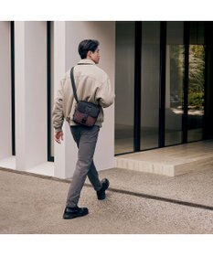 TUMI ALPHA BRAVO 「ジュニア」クロスボディ