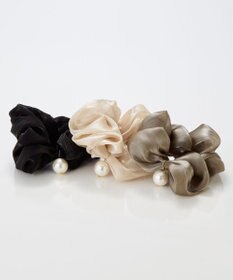 Phoebe ボリューミーシアーシュシュ　ブラック/パール/大ぶり