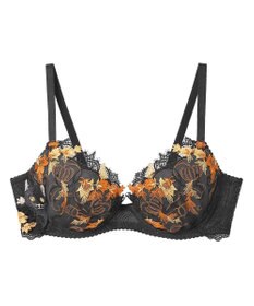 une nana cool 【ねこと魔女の世界を表現】 魔女の猫ブラ