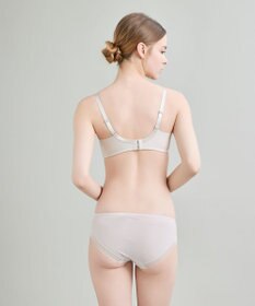 une nana cool 小さく見せるブラ　ミニマイザーブラ　シンプル