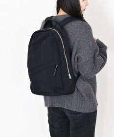 NIZYU KANO LIGHT NYLONリュック Mサイズ