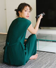 Tiaclasse 【2点セット・新色追加・洗える】クリスタルプリーツセットアップ