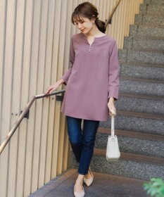 Tiaclasse 【ダブルストレッチ・洗える】スキッパーパールチュニックブラウス