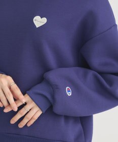 earth music&ecology Ｃｈａｍｐｉｏｎ×ｅｍａｅポンチハートスウェット