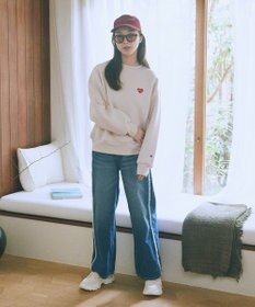 earth music&ecology Ｃｈａｍｐｉｏｎ×ｅｍａｅポンチハートスウェット