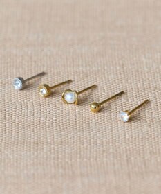 Phoebe 【金属アレルギー対応】3setビジューピアス　ゴールド/サージカルステンレス