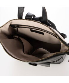 UNBILLION アトランタ ATLANTA / やぎ革軽量ボックス型リュック