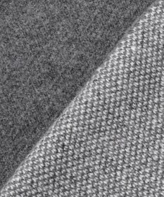 Feroux レタードハイネック プルオーバー