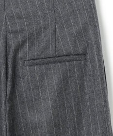 BEIGE， DELAND / ウールピンストライプハイウエストタックパンツ