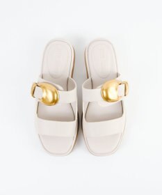 STEVE MADDEN BAY-RIDGE ビッグバックルフラットサンダル