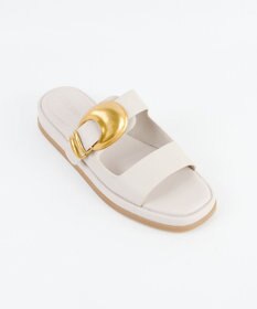 STEVE MADDEN BAY-RIDGE ビッグバックルフラットサンダル