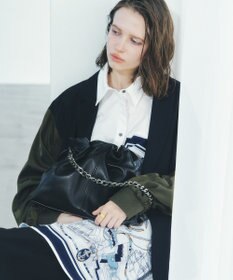 YECCA VECCA 2wayチェーンギャザーバッグ