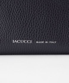 IACUCCI アバ ハーフウォレット CERVO